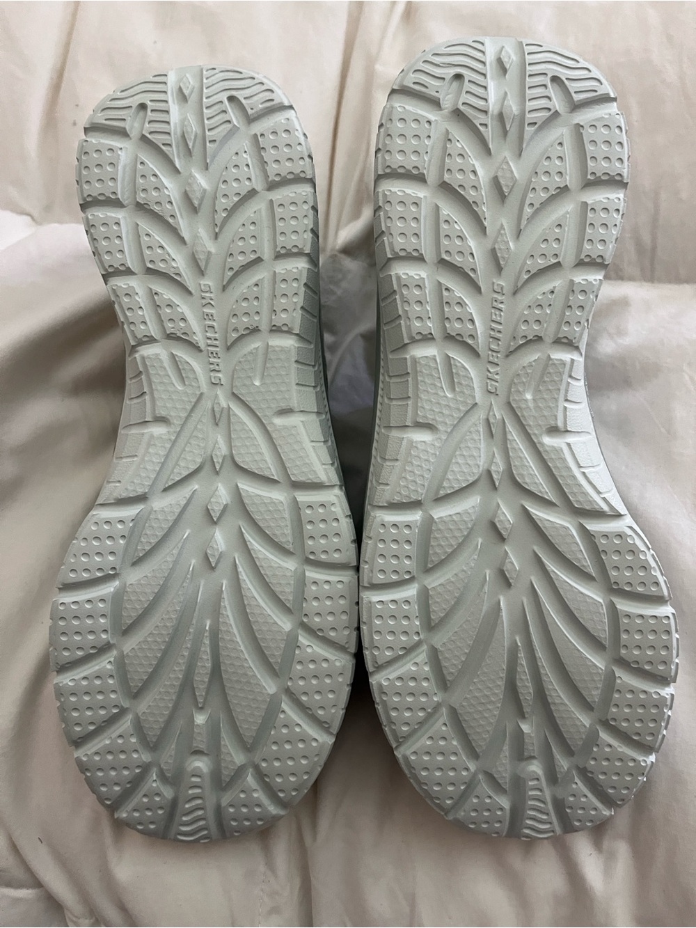 Brand New Skechers Knit Slip-On Sneakers in Sage, Virtue Copper Dream - Picture 3 of 7
